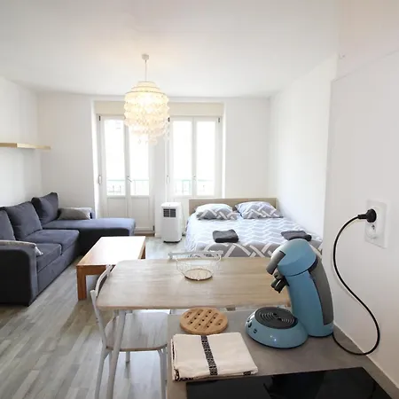 Apartment Centre - - 1 Lit Et Canape Convertible - Internet Et Tv - 4 Personnes - Gere Par Presta-zen'services Verdun-sur-Meuse